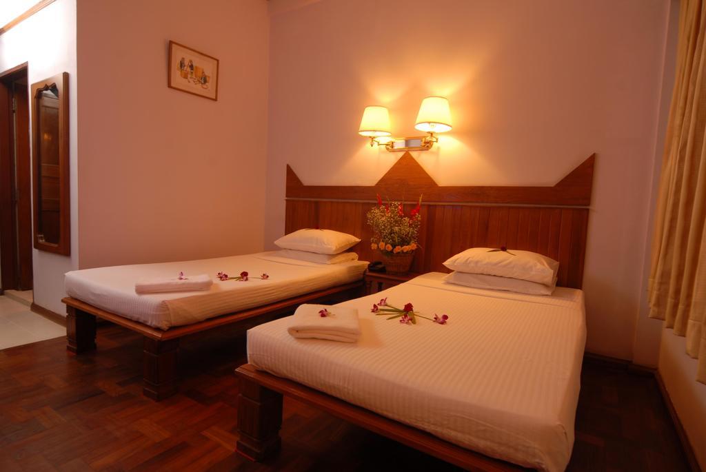 Hotel Amazing Kaytu Taungoo Exterior foto
